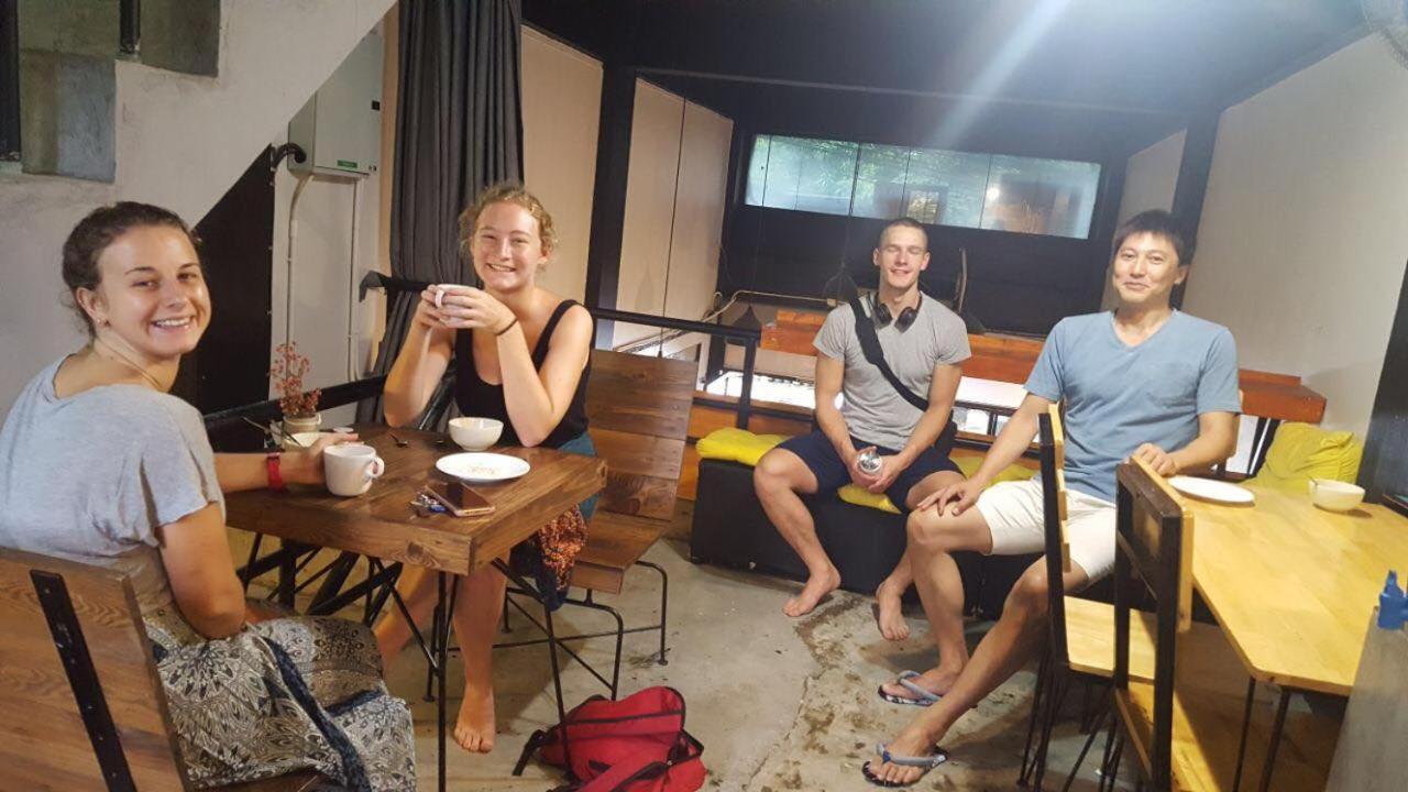Jeune Hostel Chiang Mai - Chang Phuak Dış mekan fotoğraf